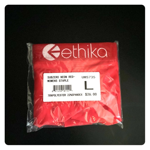 ETHIKA - SUBZERO PERFORMANCE- NEON RED SHORTS - Picture 2 of 4